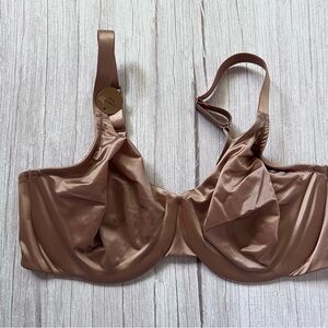 Wacoal Women's Inner Sheen Underwire Bra